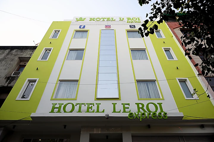 Le Roi Express Karol Bagh